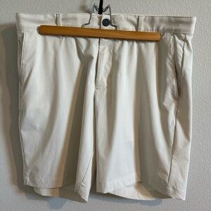 Tommy Bahama IslandZone Chip Shot 8” shorts